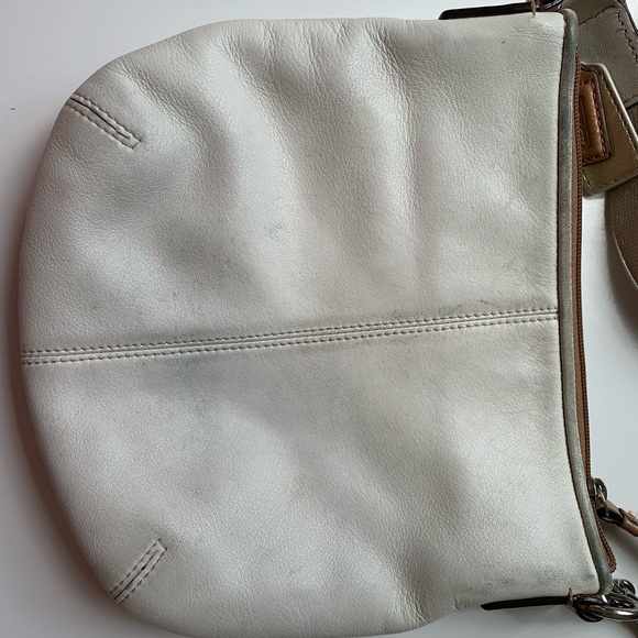 Coach white leather messenger crossbody bag - Picture 3 of 6